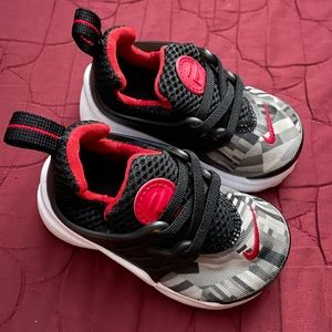 Nike Boys presto size 5C